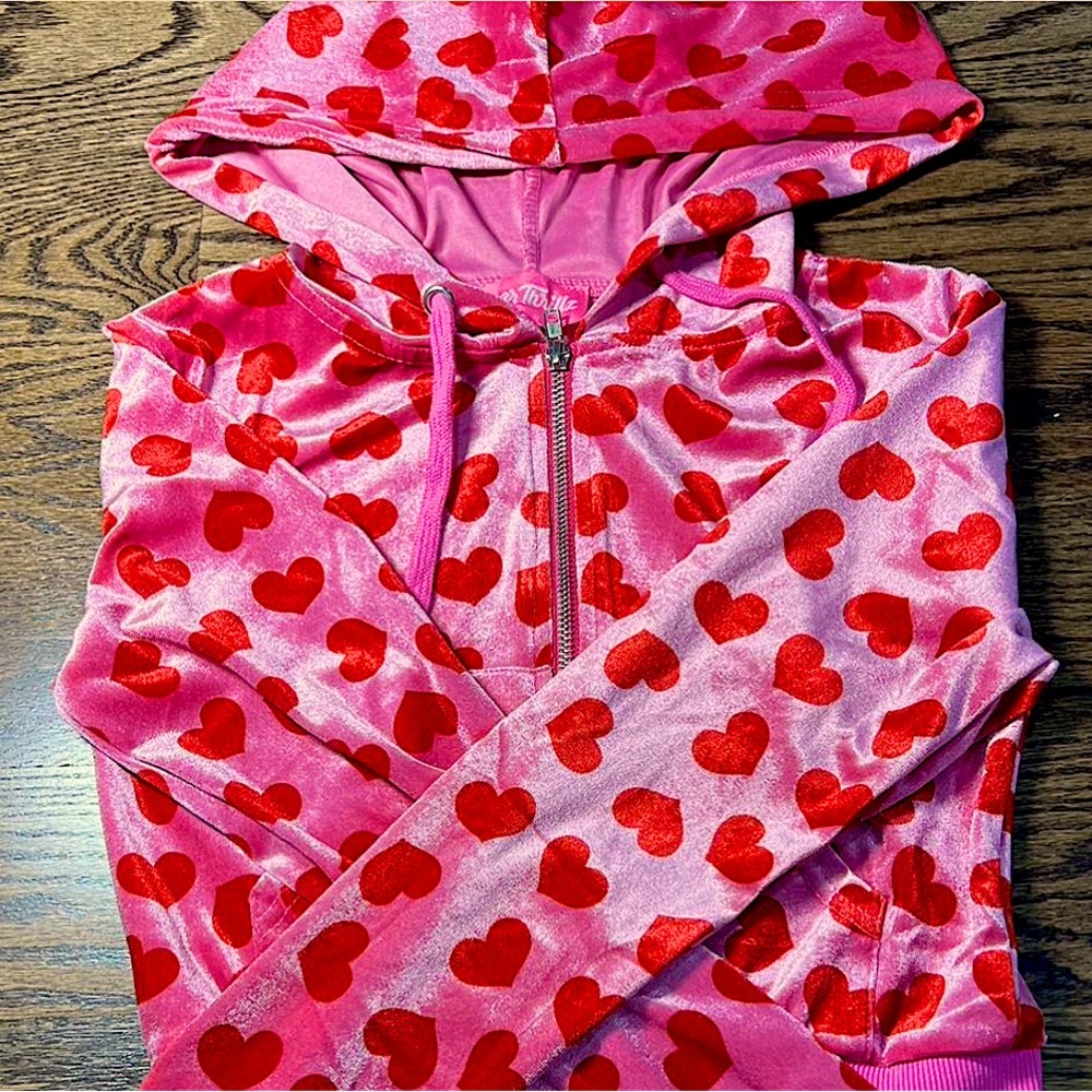 jennifers body maneater velour heart jacket